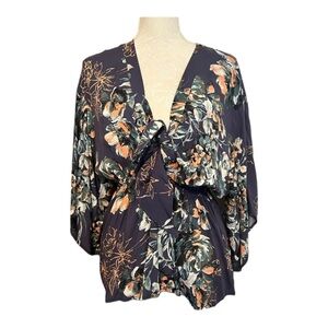 Boutique Wanderlux Mesa Tye Front Floral Puff Sleeve Blouse size XS